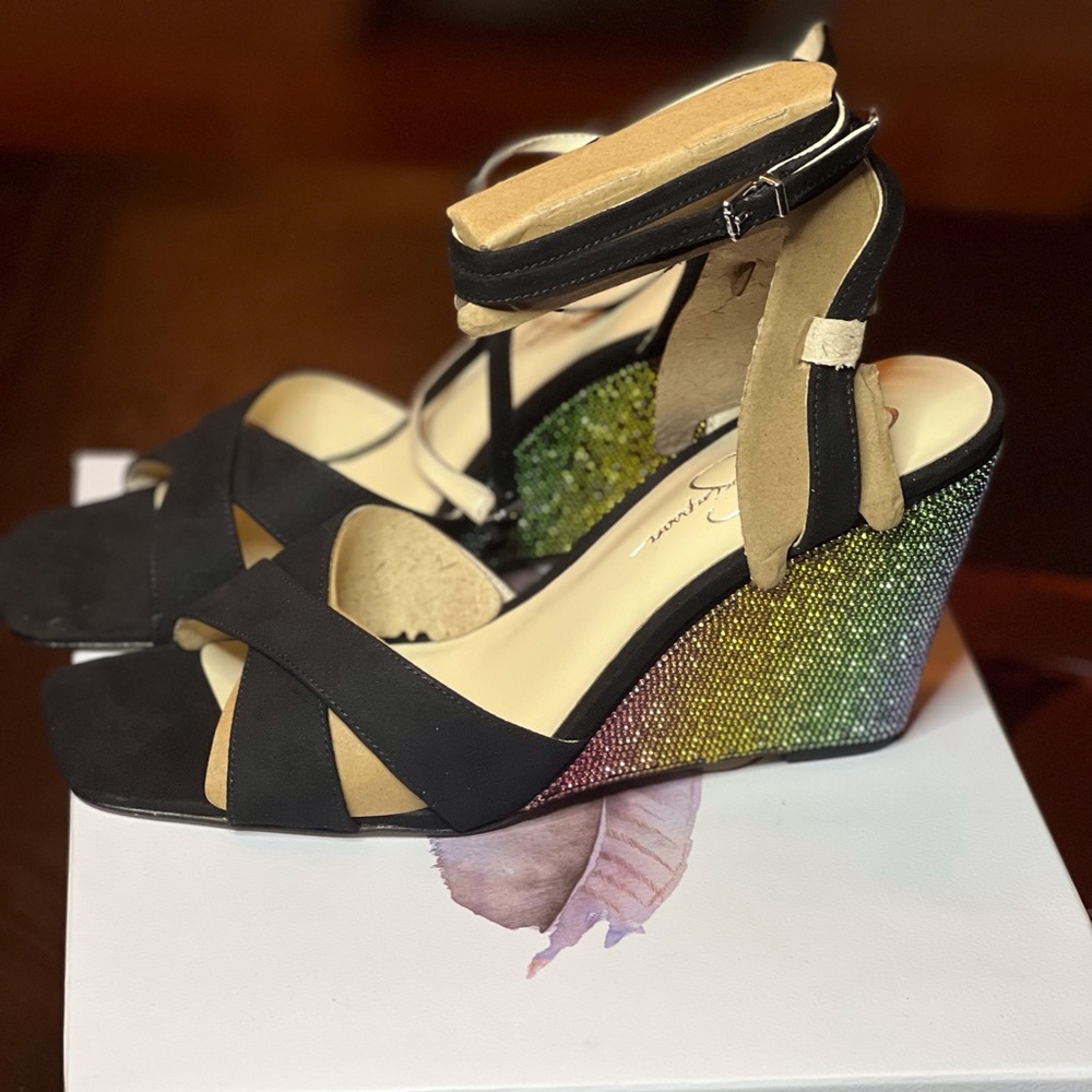 JESSICA SIMPSON size 10 woman’s heeled shoe